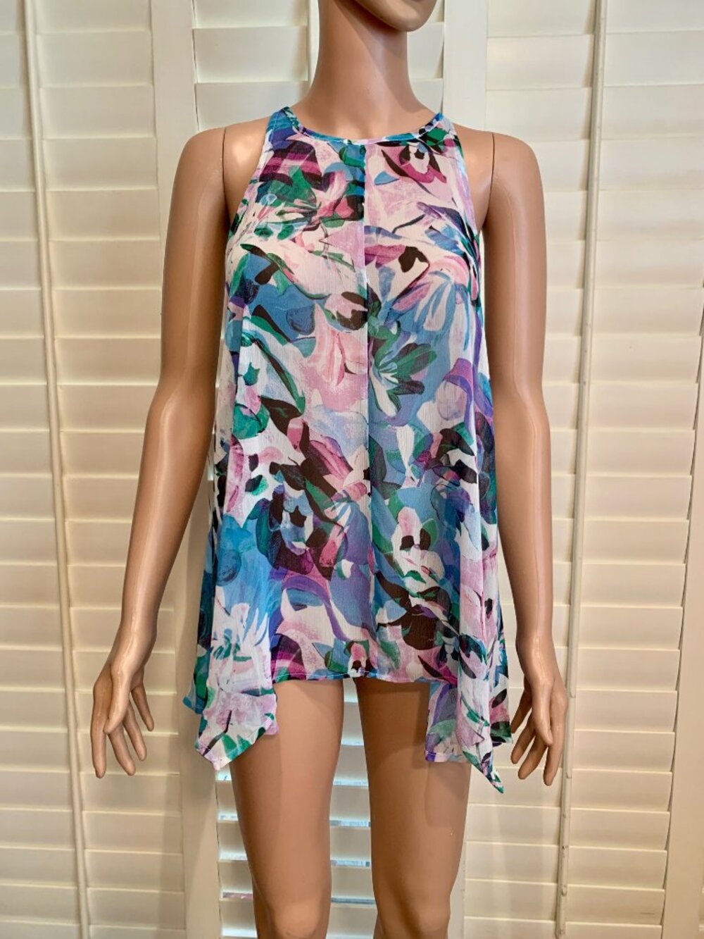 Jaime Floral Tunic top with high low hem-Large